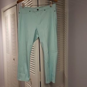 HUE  denim skimmer leggings cropped